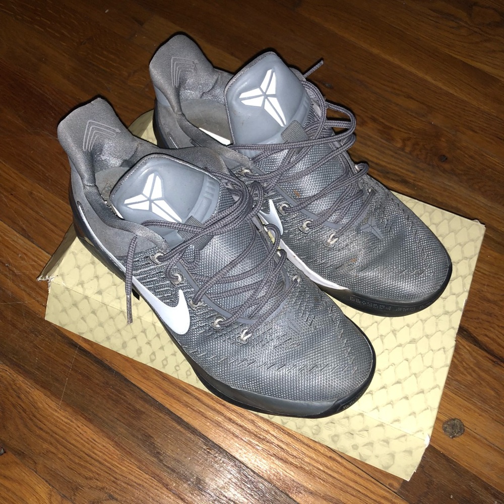 Nike Kobe A. D.